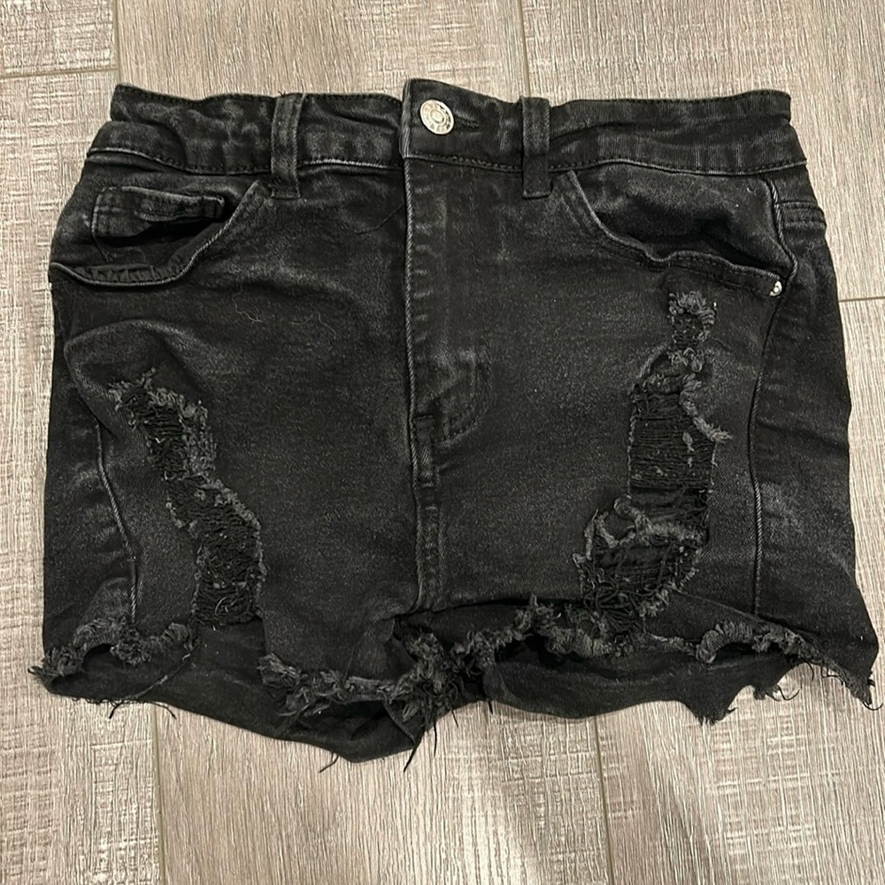 black jean shorts